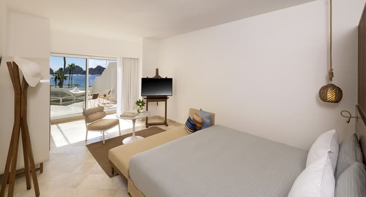 ME Cabo by Meliá – Adults Only – SLH