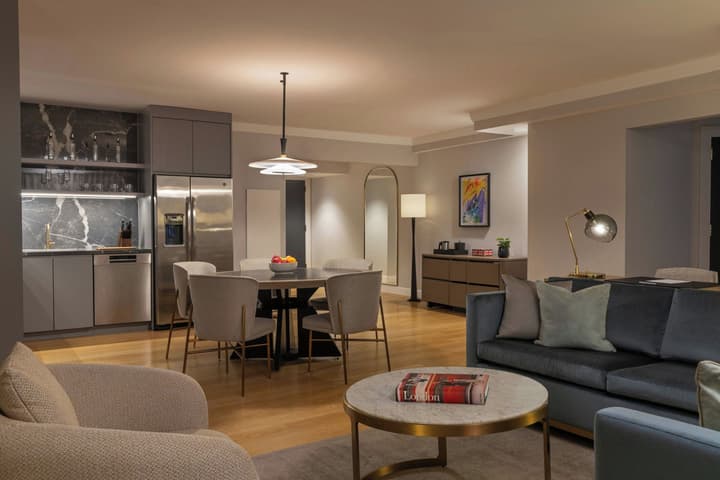 The London, a Luxury Collection Hotel, New York City