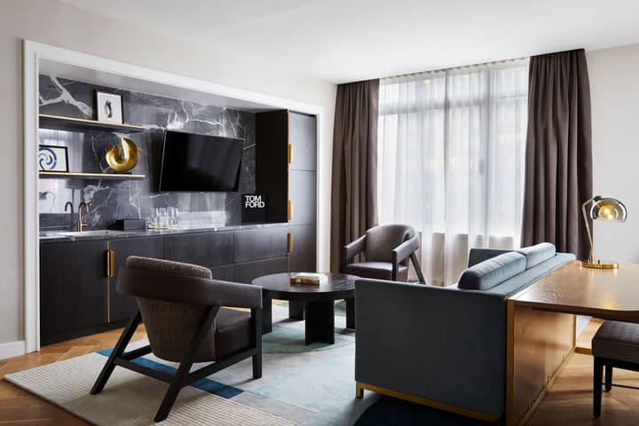 The London, a Luxury Collection Hotel, New York City