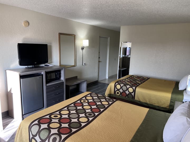 Super 8 by Wyndham Ft Stockton