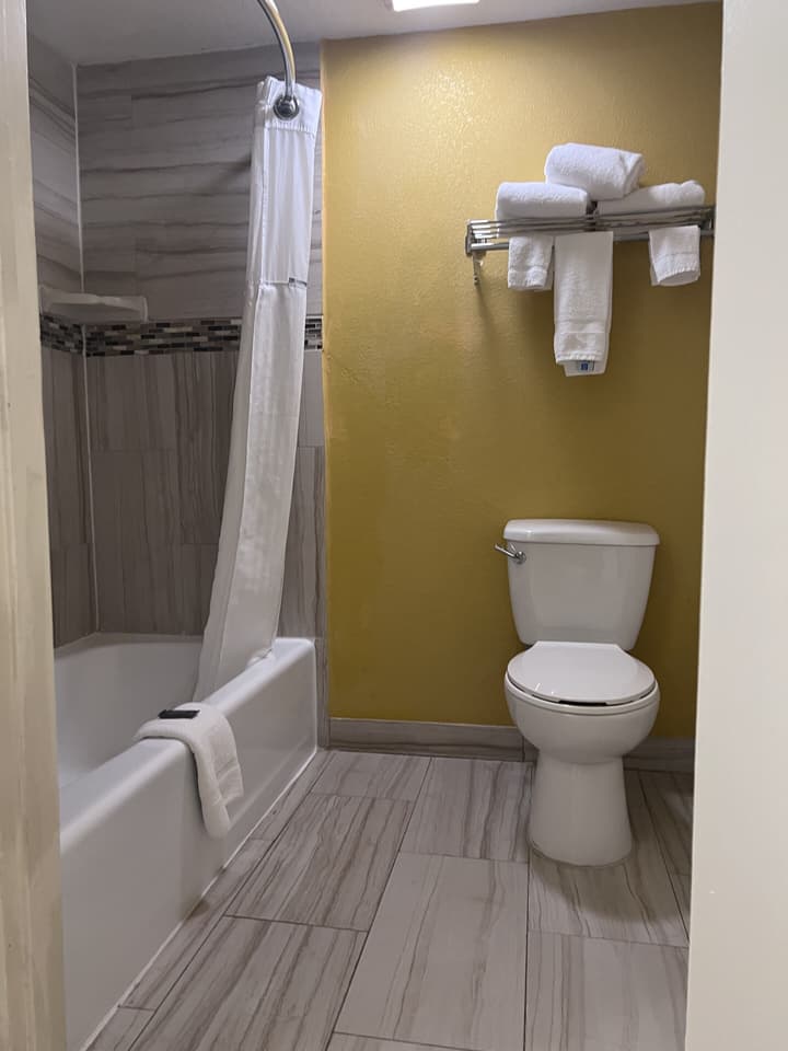 Super 8 by Wyndham Ft Stockton