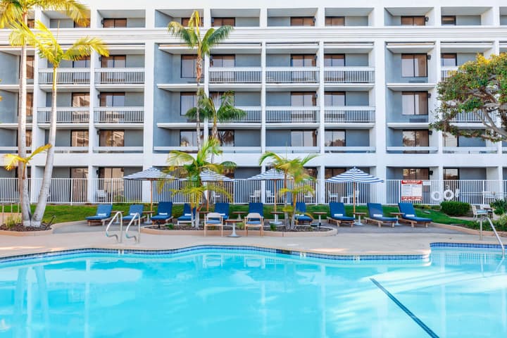 Hotel MDR Marina del Rey - a DoubleTree by Hilton