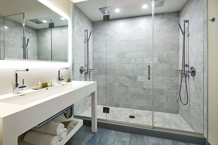 Hotel MDR Marina del Rey - a DoubleTree by Hilton