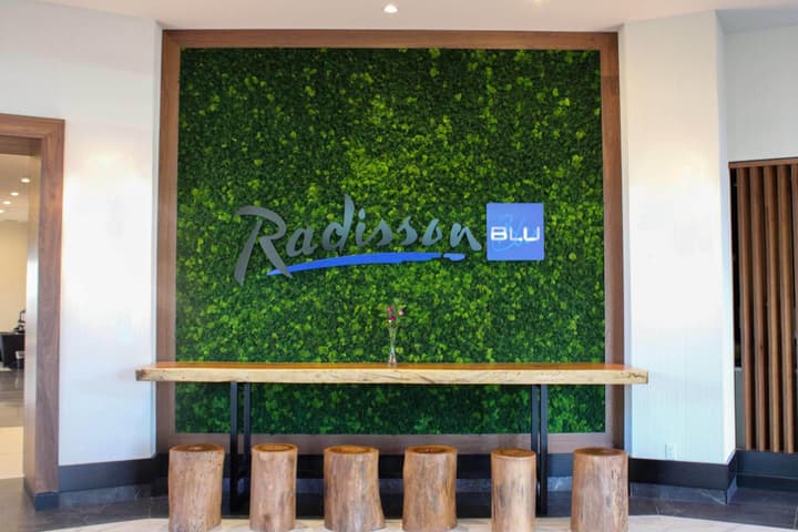 Radisson Blu Vancouver Airport Hotel & Marina