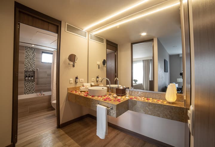 Embassy Suites by Hilton Bogota - Rosales