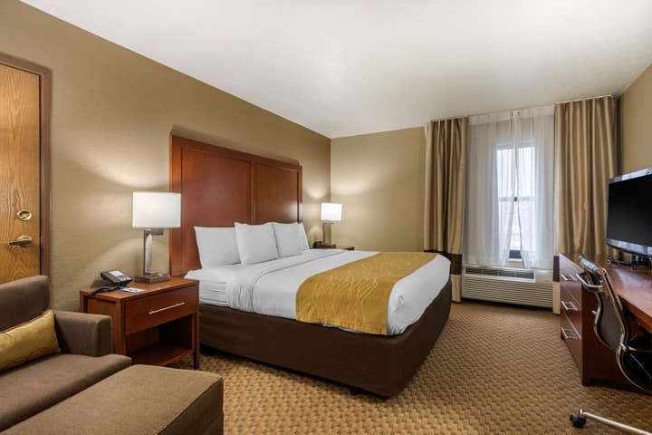 Comfort Inn & Suites Springfield I-44
