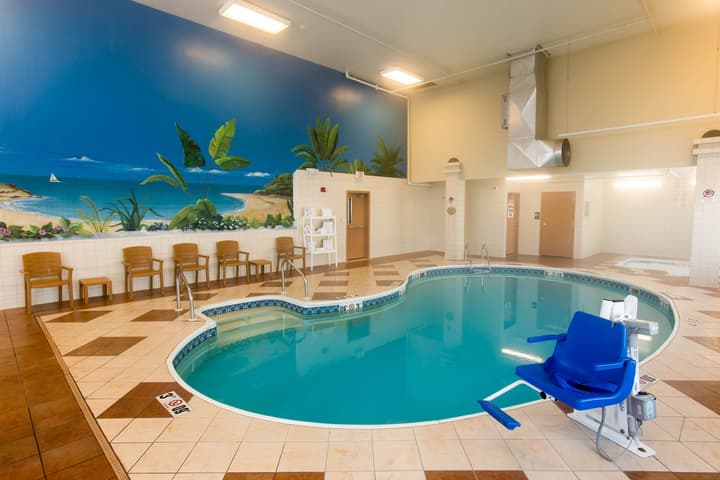 Comfort Inn & Suites Springfield I-44