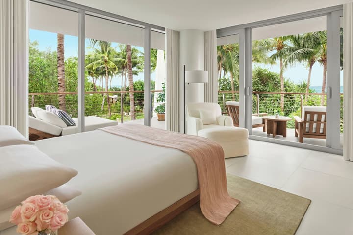 The Miami Beach EDITION