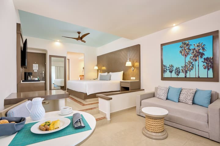 Sunscape Cancun All-Inclusive Resort & Spa by Hyatt
