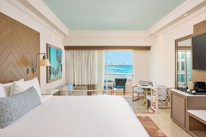 Sunscape Cancun All-Inclusive Resort & Spa by Hyatt