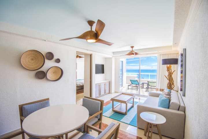 Sunscape Cancun All-Inclusive Resort & Spa by Hyatt