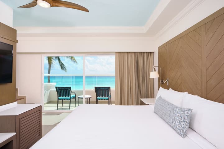 Sunscape Cancun All-Inclusive Resort & Spa by Hyatt