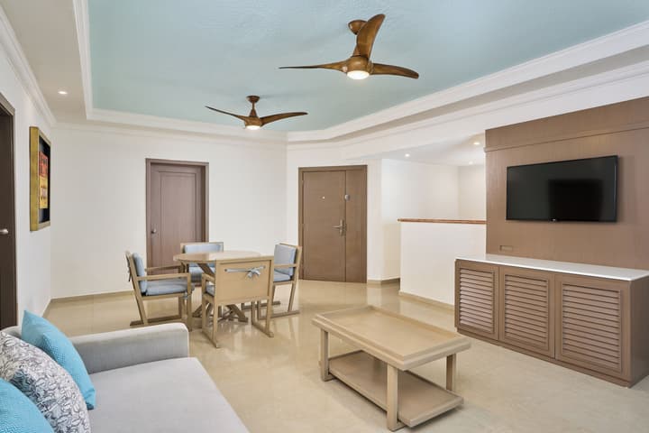 Sunscape Cancun All-Inclusive Resort & Spa by Hyatt