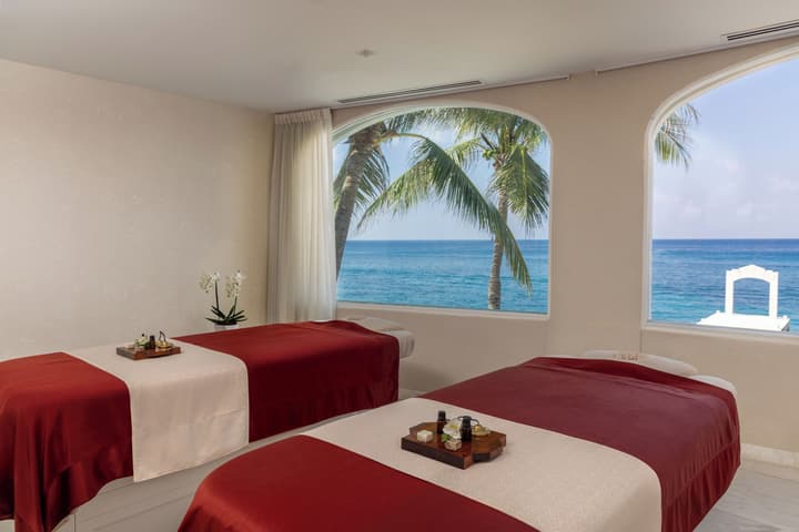 Cozumel Palace - All-Inclusive