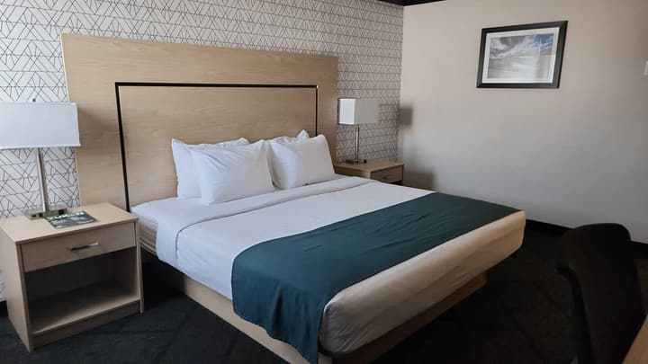 Sternwheeler Hotel & Conference Centre, Trademark by Wyndham