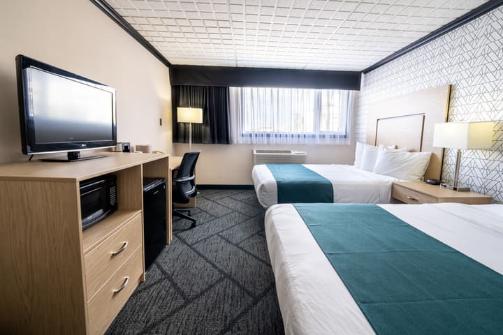 Sternwheeler Hotel & Conference Centre, Trademark by Wyndham