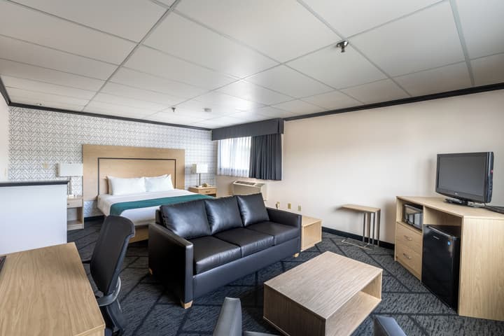 Sternwheeler Hotel & Conference Centre, Trademark by Wyndham