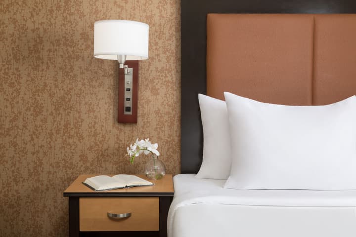 The Hotel @ Fifth Avenue
