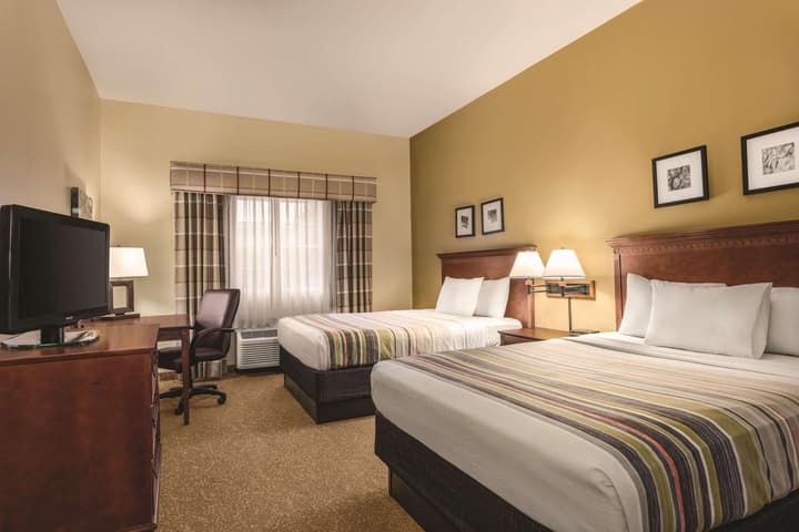 Country Inn & Suites by Radisson, Dakota Dunes, SD