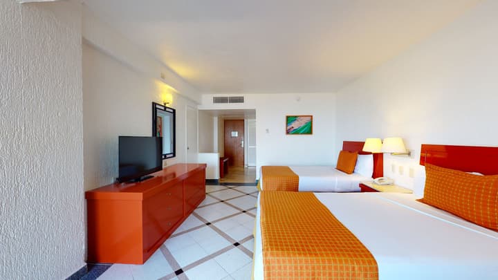 Park Royal Beach Ixtapa - All Inclusive