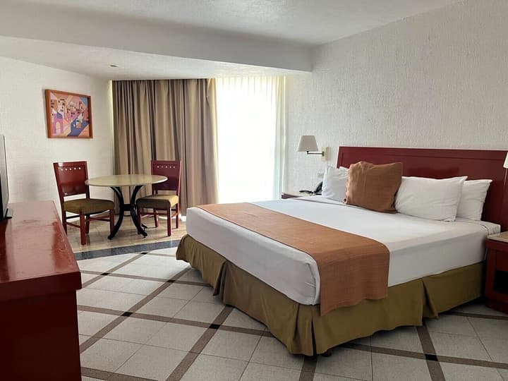 Park Royal Beach Ixtapa - All Inclusive