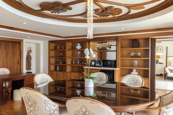 The Kahala Hotel & Resort