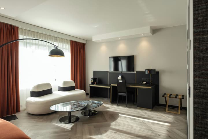 Hyllit Hotel