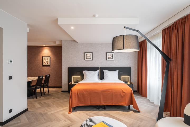 Hyllit Hotel