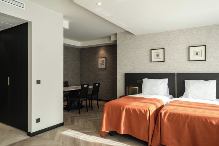 Hyllit Hotel