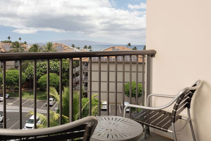 Maui Coast Hotel