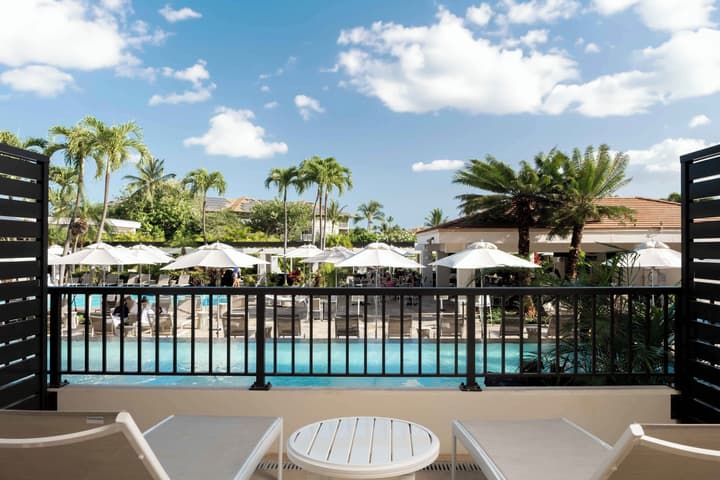 Maui Coast Hotel