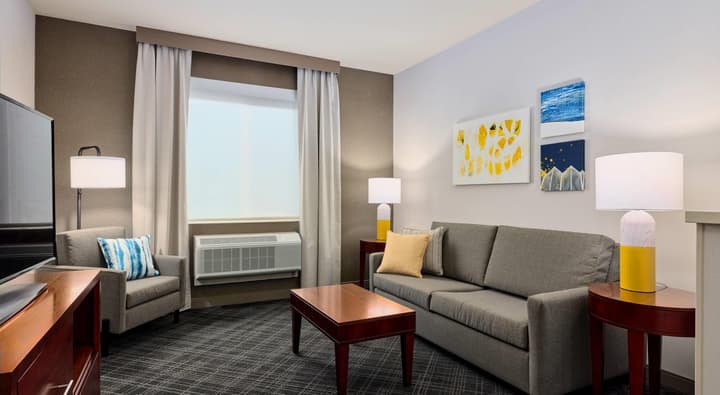 Comfort Suites Springfield-Eugene