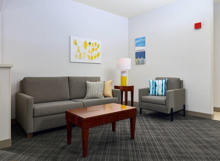 Comfort Suites Springfield-Eugene