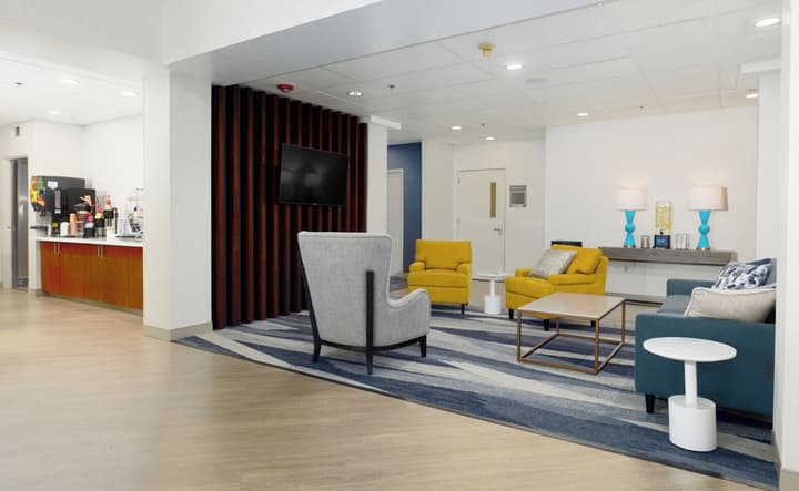 Comfort Suites Springfield-Eugene