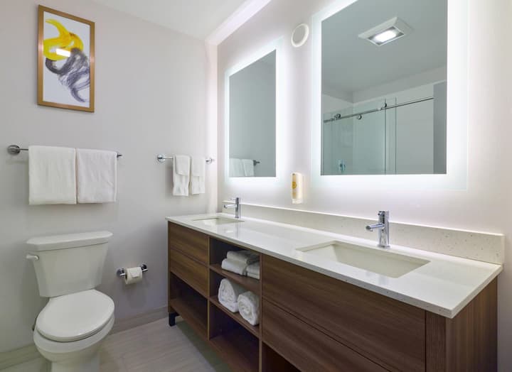 Comfort Suites Springfield-Eugene