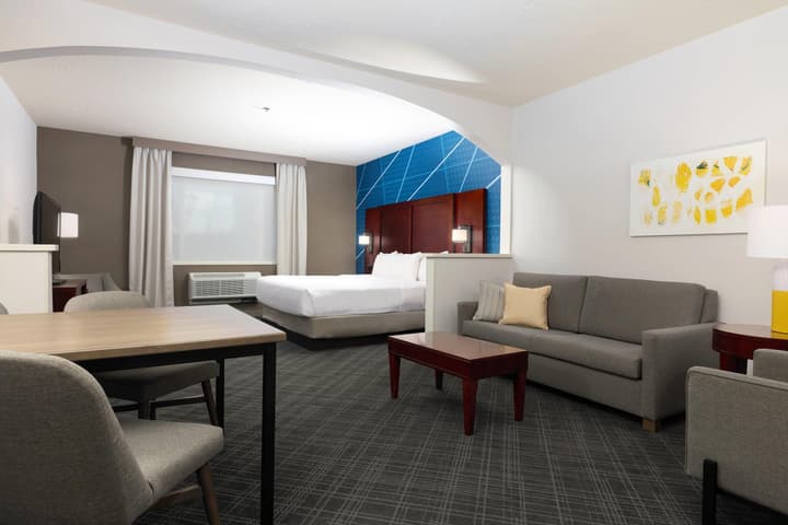 Comfort Suites Springfield-Eugene