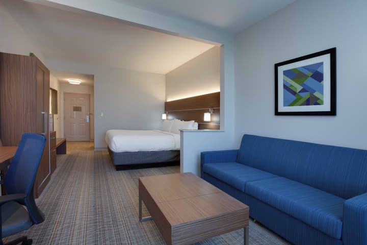 Holiday Inn Express Orlando International Airport by IHG