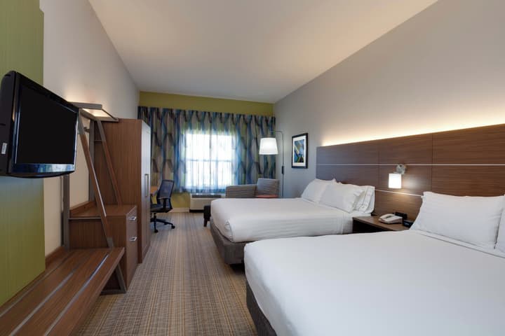 Holiday Inn Express Orlando International Airport by IHG