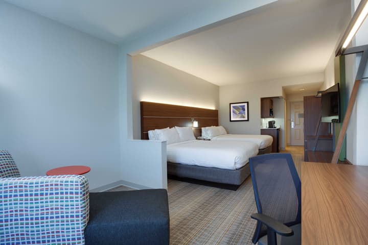 Holiday Inn Express Orlando International Airport by IHG