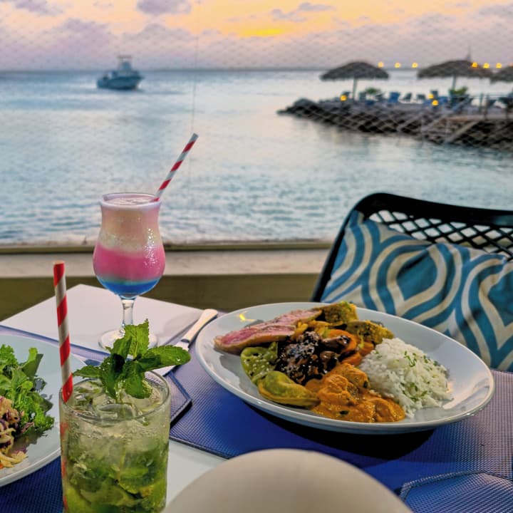 Divi Flamingo Beach Resort & Casino