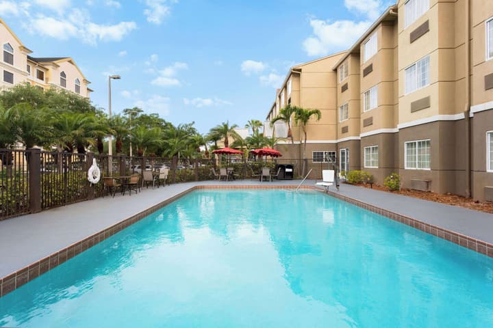 Baymont by Wyndham Orlando/International Dr/Universal Blvd