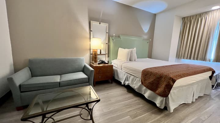Baymont by Wyndham Orlando/International Dr/Universal Blvd