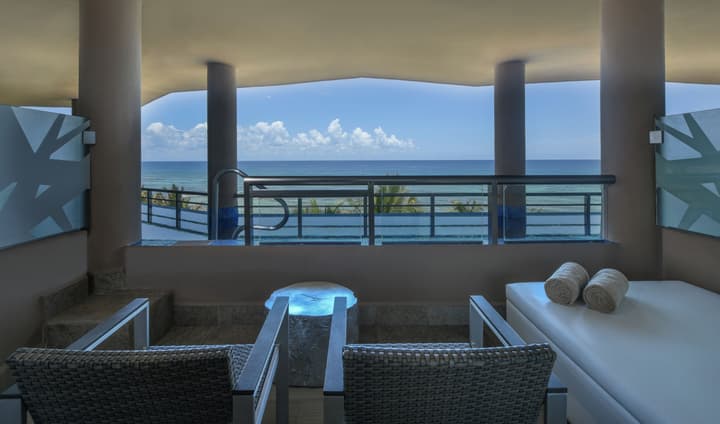 El Dorado Seaside Suites Oceanfront, All & More Inclusive - Adults Only - All inclusive