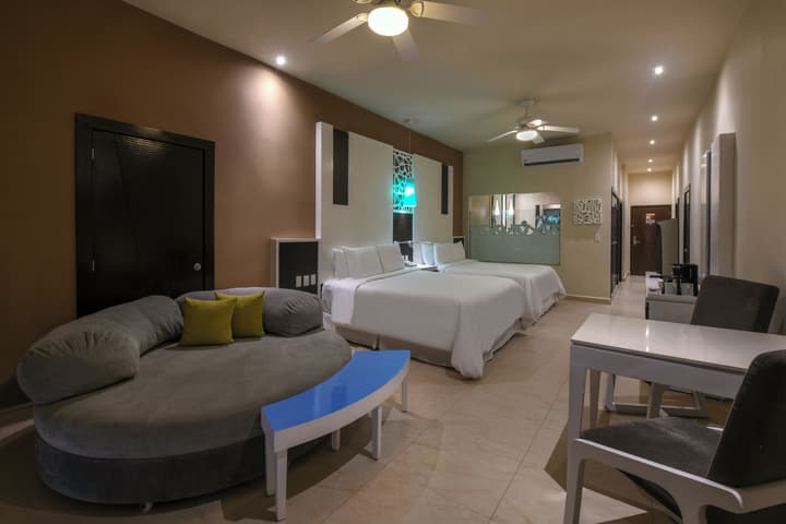El Dorado Seaside Suites Oceanfront, All & More Inclusive - Adults Only - All inclusive