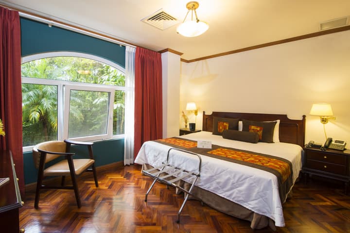 Apartotel & Suites Villas del Rio