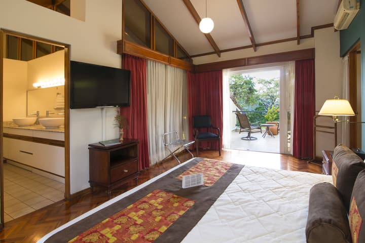 Apartotel & Suites Villas del Rio