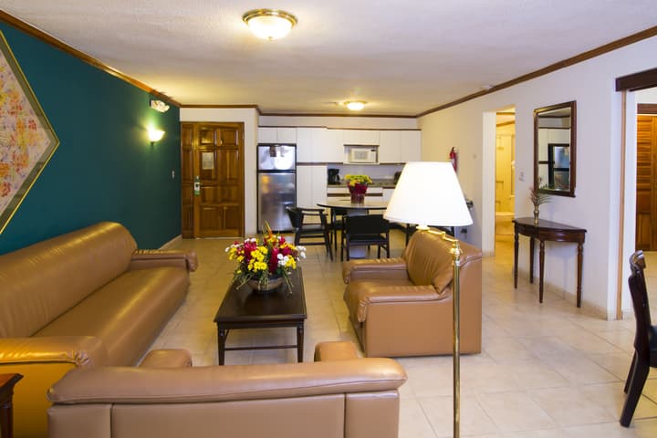 Apartotel & Suites Villas del Rio