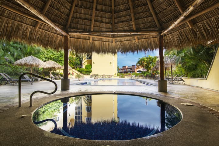 Apartotel & Suites Villas del Rio