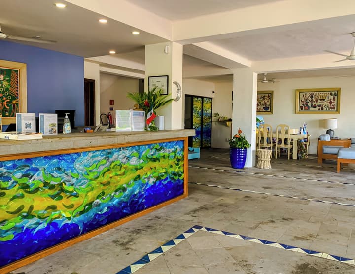 Puerto de Luna Pet Friendly & Family Suites Hotel