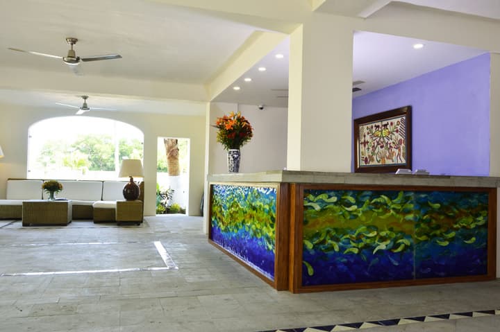 Puerto de Luna Pet Friendly & Family Suites Hotel
